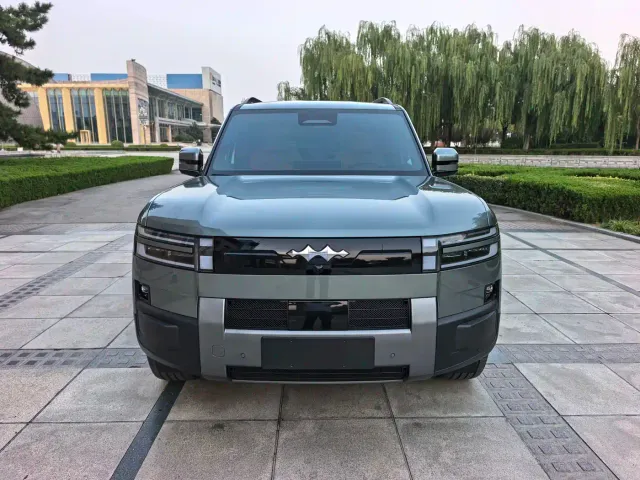 Фотография автомобиля — BYD FangChengBao Titanium 7