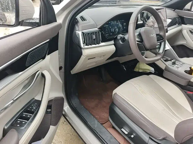 BYD Song PLUS — Фото автомобиля 15