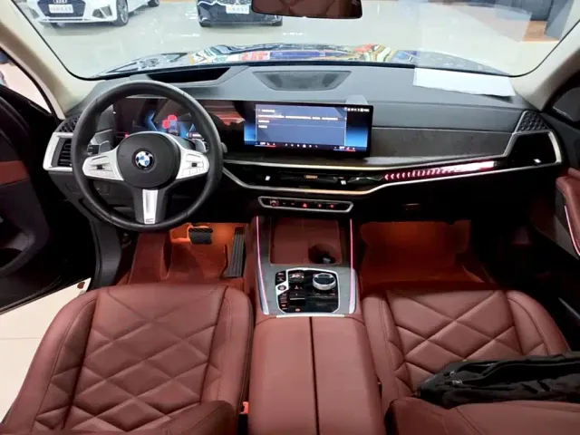 BMW X5 — Фото автомобиля 9