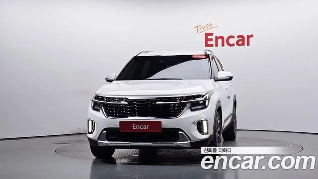 Kia Seltos Бензин 1.6 турбо 2WD — Фото автомобиля 3