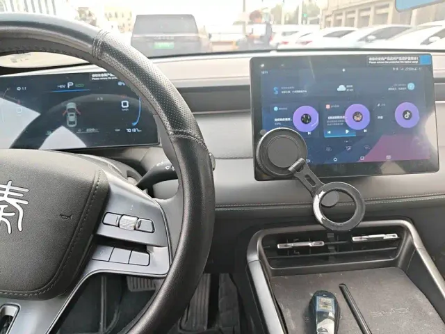 BYD Qin PLUS — Фото автомобиля 9