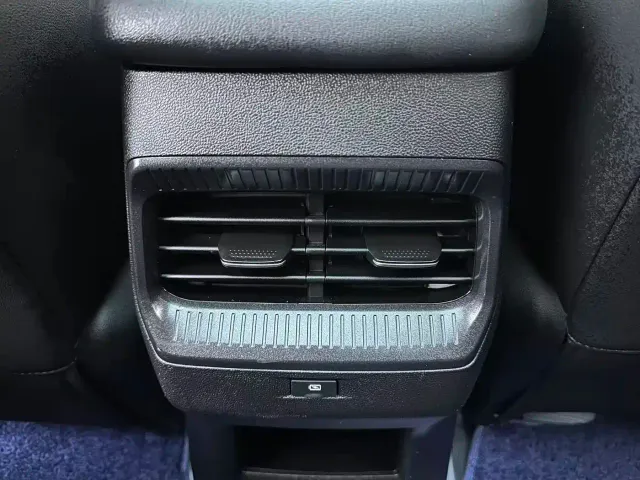 Wuling Asta — Фото автомобиля 19