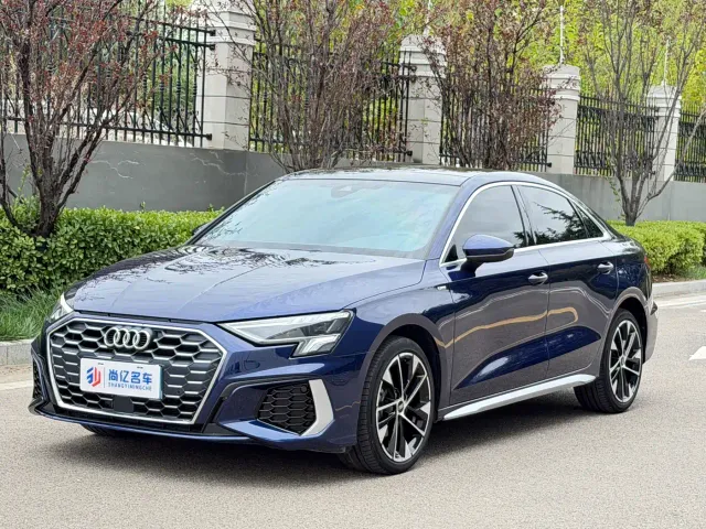 Фотография автомобиля — Audi A3