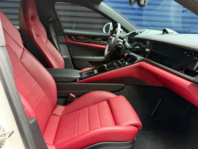 Porsche Panamera — Фото автомобиля 7