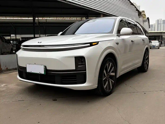 Фотография автомобиля — Li Auto L7
