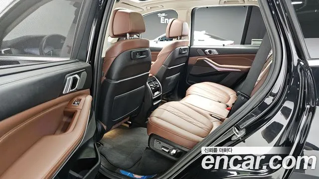 BMW X5 — Фото автомобиля 10