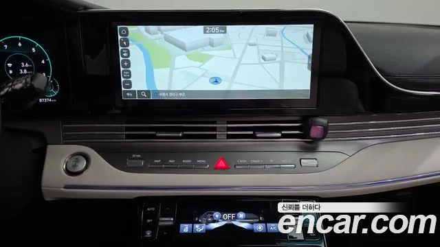 Hyundai Grandeur New — Фото автомобиля 14