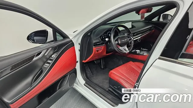 Genesis G80 Бензин 3.5 турбо AWD — Фото автомобиля 10