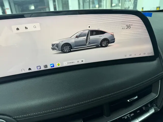 Cadillac CT5 — Фото автомобиля 14