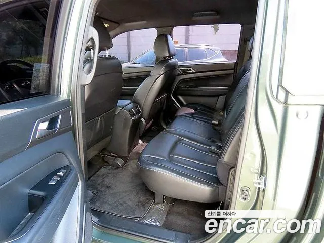 KG_Mobility_Ssangyong Rexton Новый Rexton Sport Khan Дизель 2.2 4WD — Фото автомобиля 18