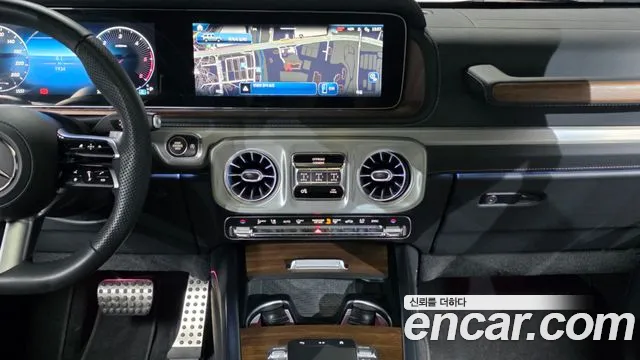 Mercedes-Benz G-Class — Фото автомобиля 14