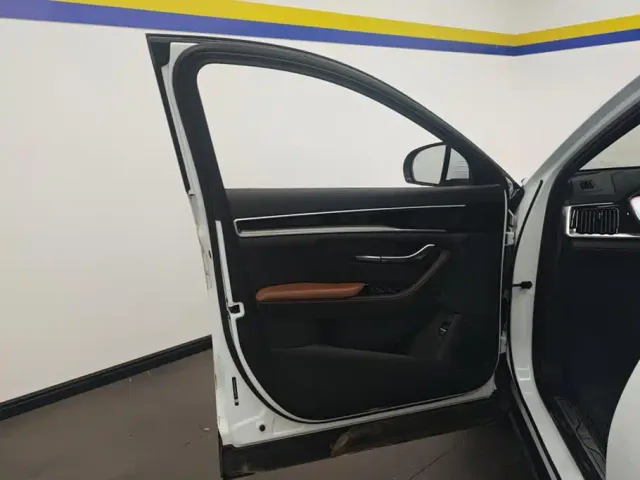 BYD Song PLUS — Фото автомобиля 7