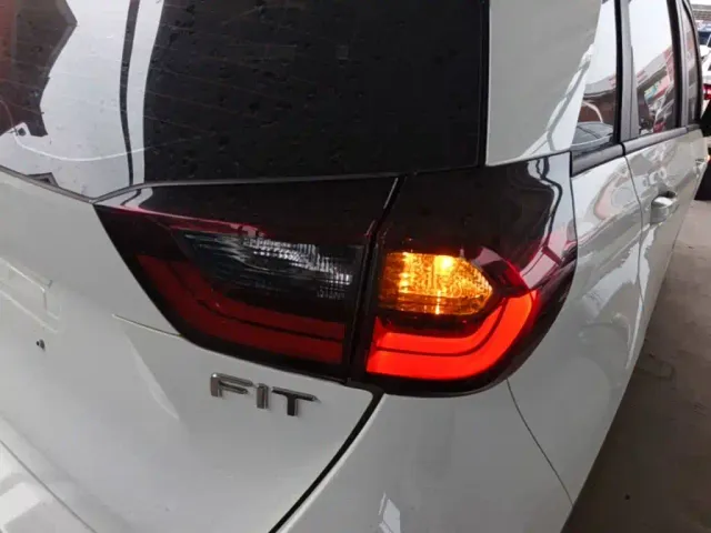 Honda Fit — Фото автомобиля 23