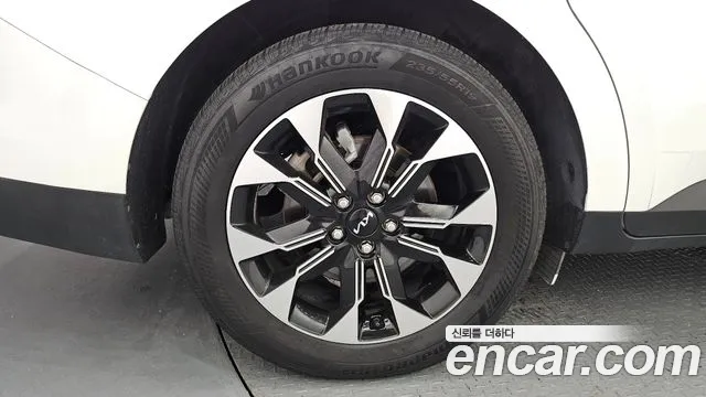 Kia Canival Carnival 4 поколение 7 мест Signature — Фото автомобиля 5