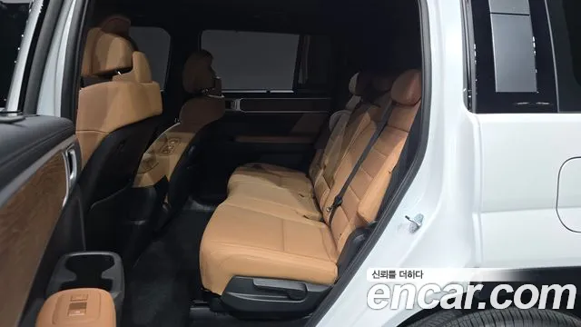 Hyundai Santa Fe — Фото автомобиля 16