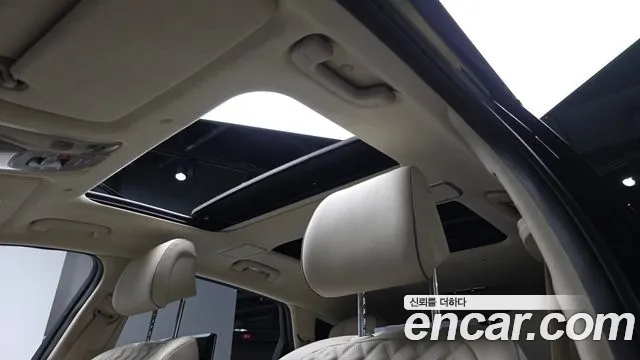 Genesis GV80 — Фото автомобиля 17