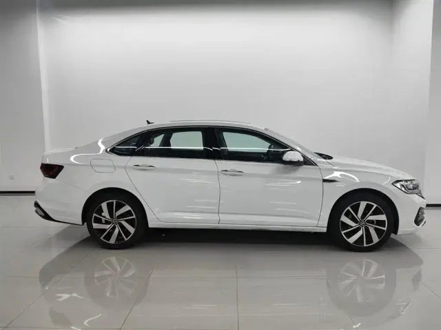 Volkswagen Sagitar — Фото автомобиля 2