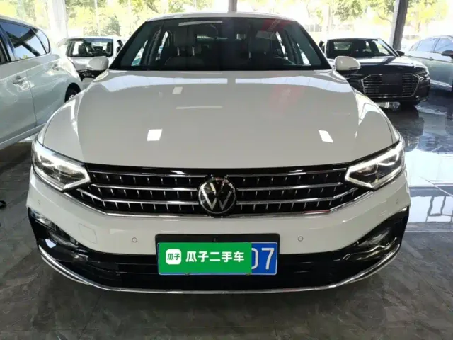 Volkswagen Magotan — Фото автомобиля 2
