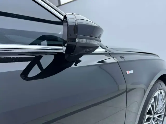 Audi A6L — Фото автомобиля 12