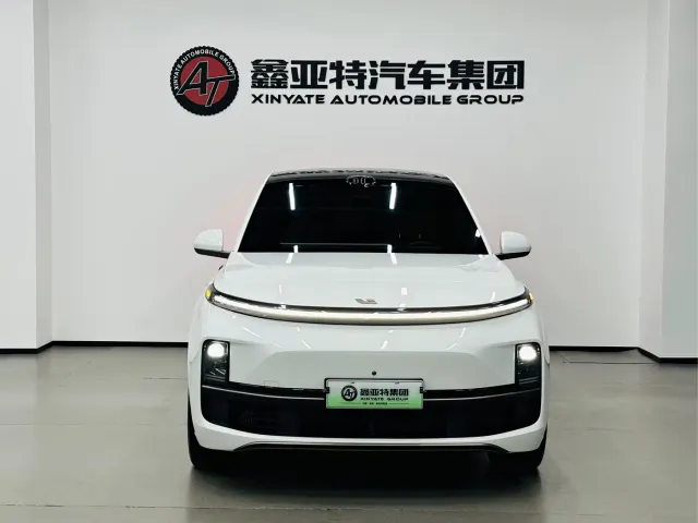 Li Auto L9 — Фото автомобиля 3