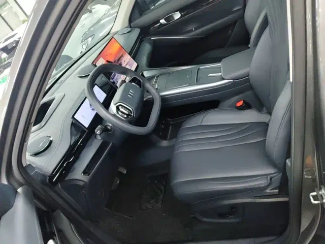 Geely Galaxy E5 — Фото автомобиля 14