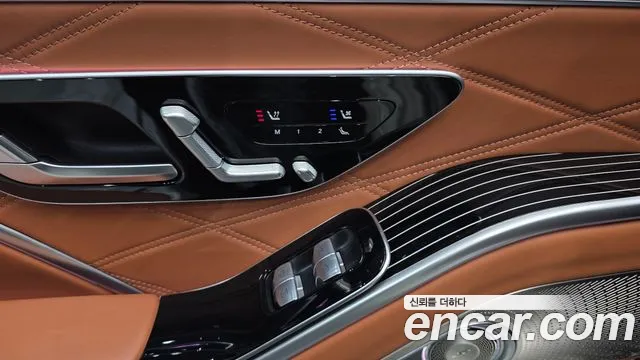 Mercedes-Benz S-Class — Фото автомобиля 25