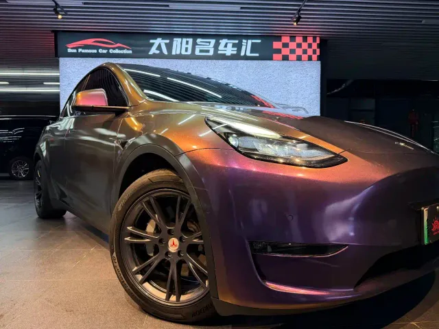 Tesla Model Y — Фото автомобиля 4