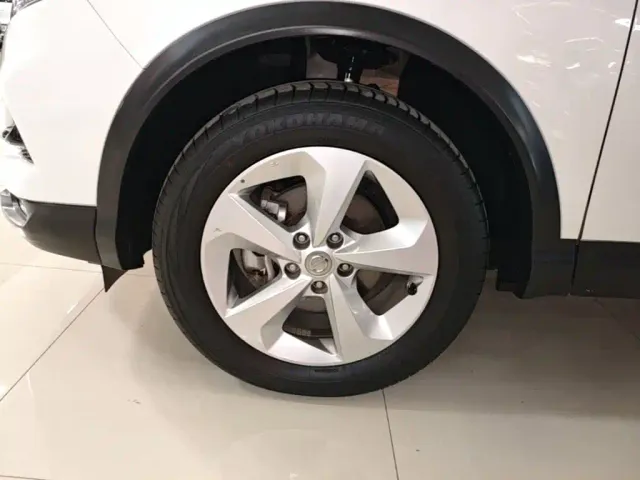 Nissan Qashqai — Фото автомобиля 22