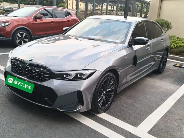 Фотография автомобиля — BMW 3 Series