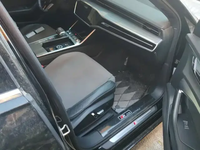 Audi A6L — Фото автомобиля 8