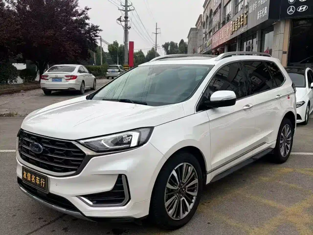 Фотография автомобиля — Ford Edge