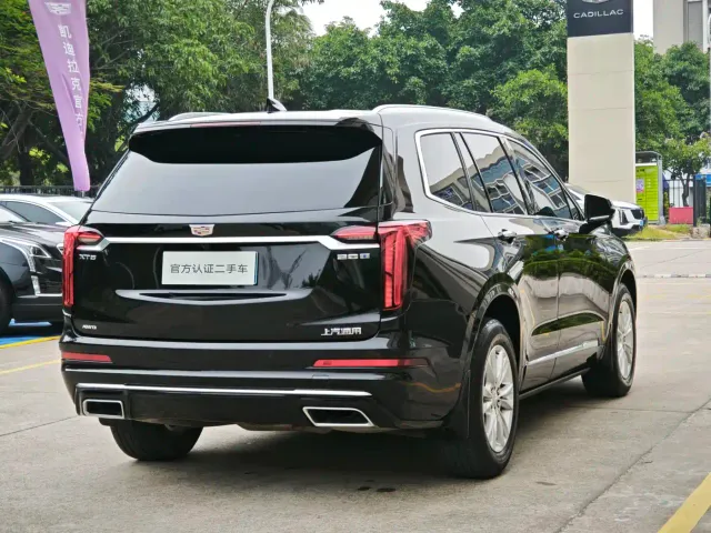 Cadillac XT6 — Фото автомобиля 4