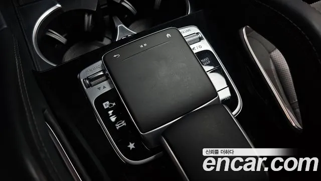 Mercedes-Benz GLE-Class — Фото автомобиля 22