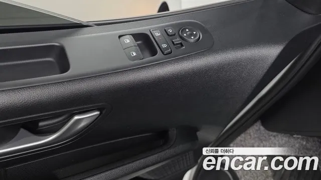 Hyundai Staria Staria — Фото автомобиля 26