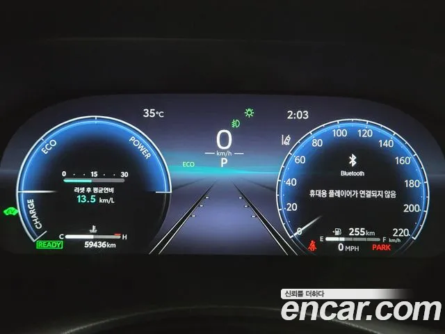 Toyota Highlander — Фото автомобиля 16