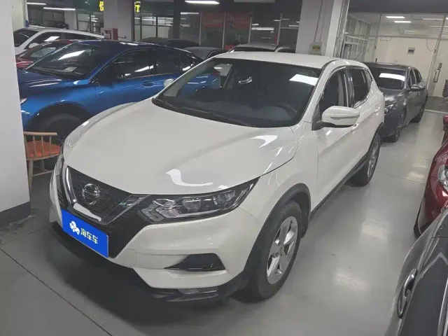 Фотография автомобиля — Nissan Qashqai
