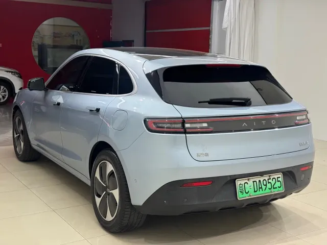 Aito M5 — Фото автомобиля 5