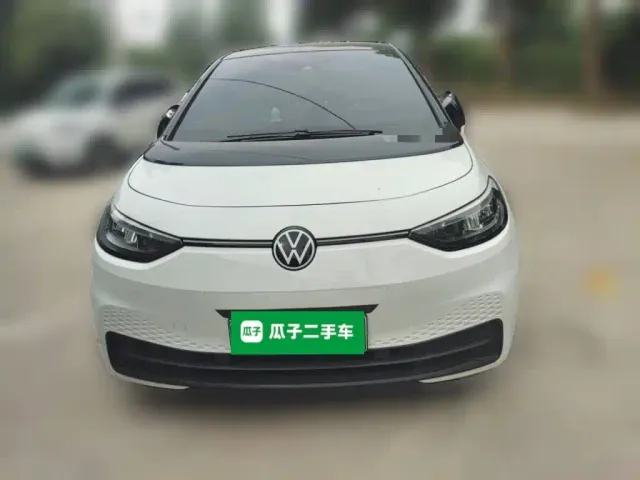 Volkswagen ID.3 — Фото автомобиля 23