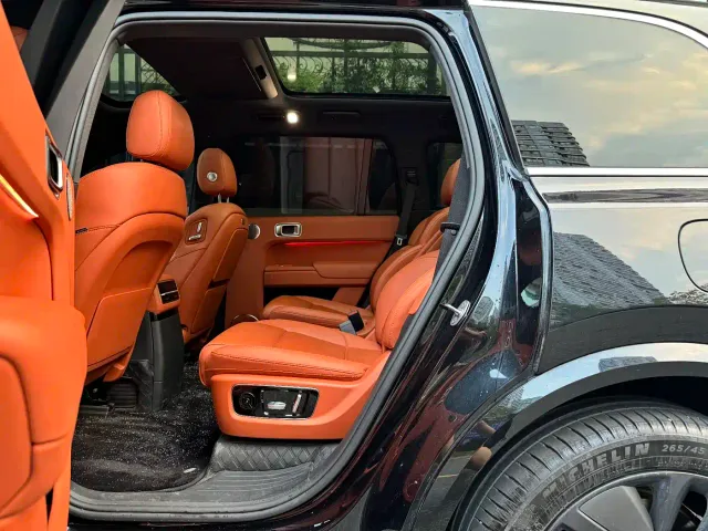 Li Auto L9 — Фото автомобиля 6