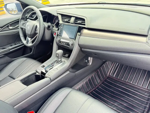 Honda Civic — Фото автомобиля 4