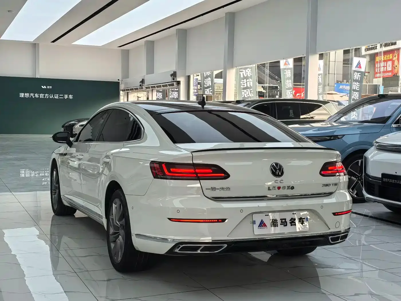 Volkswagen FAW-Volkswagen CC 2021 380TSI Eye-catching Edition — Фото автомобиля 15