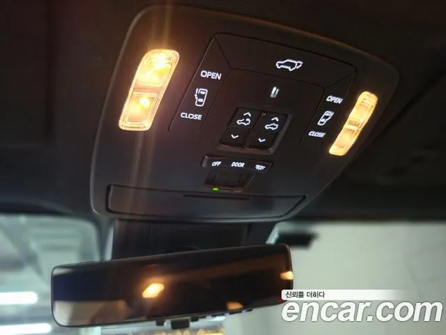 Toyota Sienna 4th Gen — Фото автомобиля 17