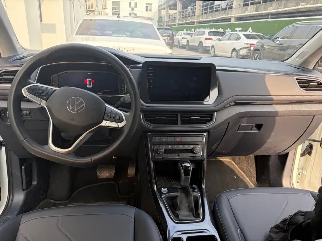 Volkswagen Tharu — Фото автомобиля 9