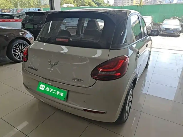 Wuling Bingo — Фото автомобиля 6