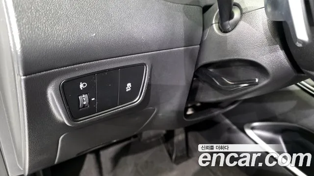 Hyundai Tucson Tucson (NX4) Дизель 2.0 2WD — Фото автомобиля 15