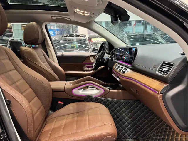 Mercedes-Benz GLS-Class — Фото автомобиля 22