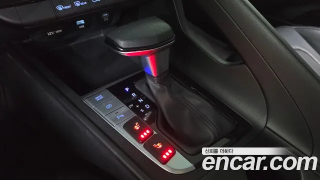 Hyundai Avante — Фото автомобиля 12