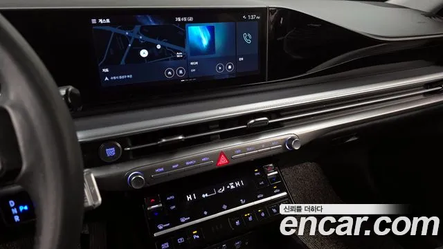 Hyundai Grandeur Grandeur (GN7) 2.5 Бензин 2WD — Фото автомобиля 14
