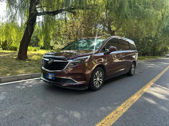 Фотография автомобиля — Buick GL8