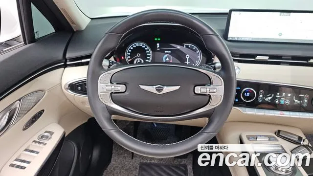 Genesis GV70 2.5T Бензин 2WD — Фото автомобиля 11